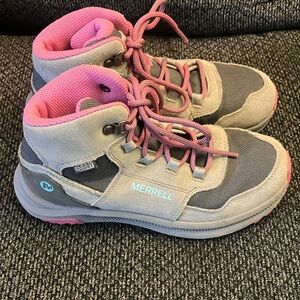Merrell Ontario 85 Waterproof hiking boot/ sneaker kids 3.5 pink and grey